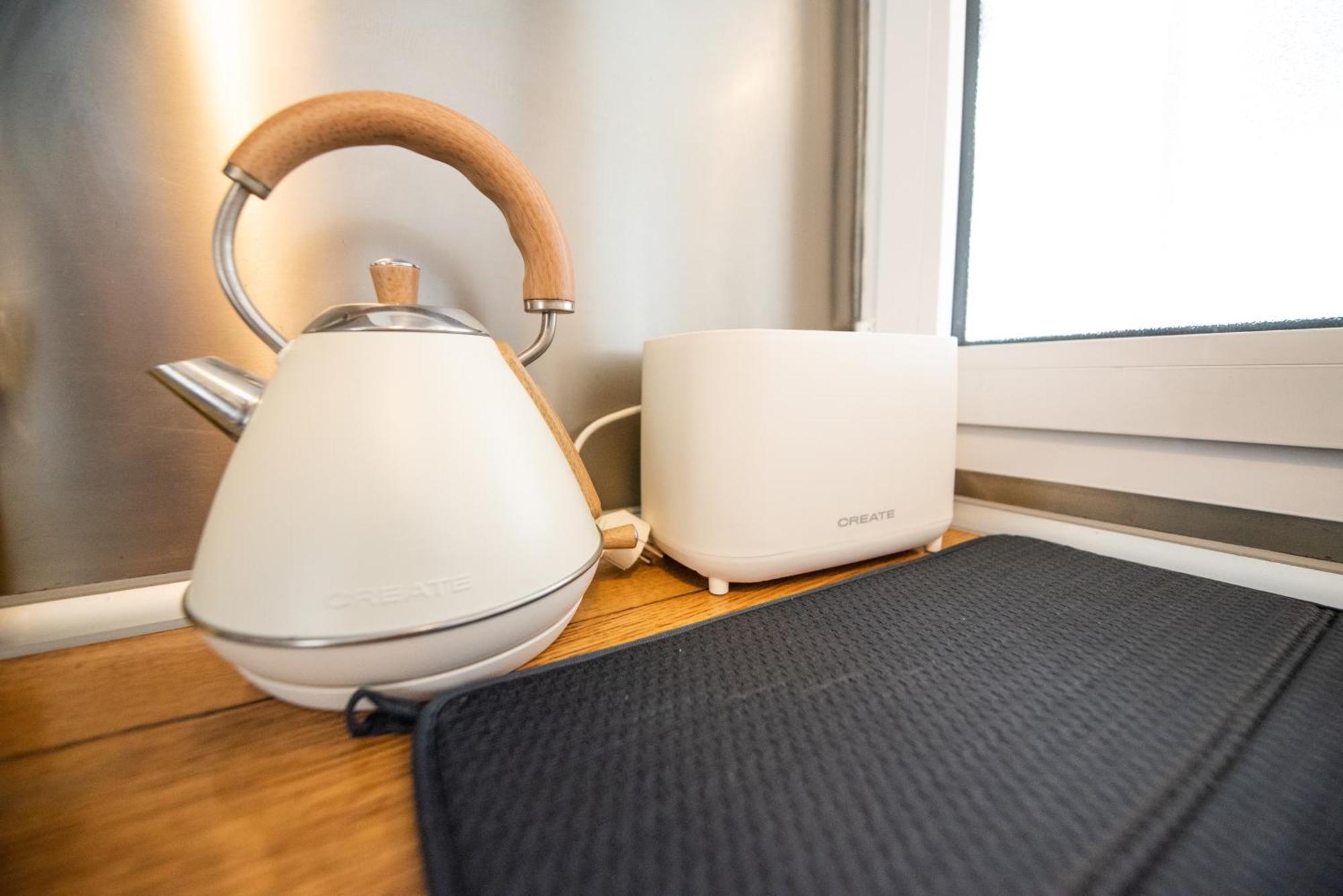 Апартаменты Apartamento Centrico La Merced 2 - Free Parking & Free Gym Малага Экстерьер фото